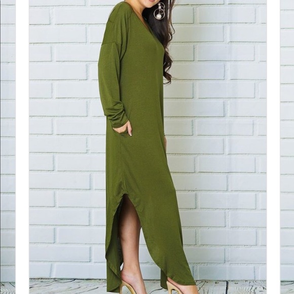 Dress - Picture 2 of 3